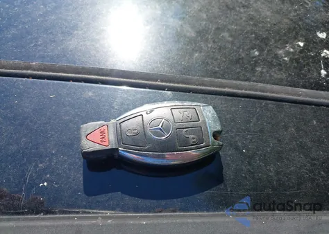 2011 Mercedes-Benz C 350 Sport из США, поврежденный, VIN WDDGF5GB8BR145955